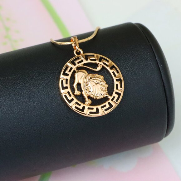 "Leo Zodiac Lion Pendant in Rose Gold Finish with Intricate Detailing, XPPT1332 - Picture 3 of 13